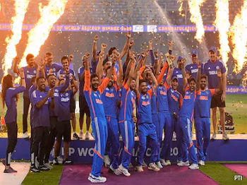 Asia Cup 2025 Final: तिलक वर्मा की धमाकेदार बल्लेबाज़ी और कुलदीप यादव की फिरकी का जादू, भारत ने जीता 9वां खिताब...