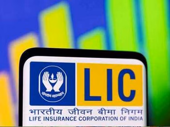 LIC Risk Free Insurance: LIC ने मिडिल क्लास को दिया दिवाली गिफ्ट, लॉन्च की दो रिस्क-फ्री स्कीम...