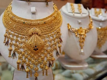 Gold-Silver Price Today: 1 दिसंबर के ताज़ा रेट, सोना-चांदी में उतार-चढ़ाव, जानें आज का बाजार भाव...